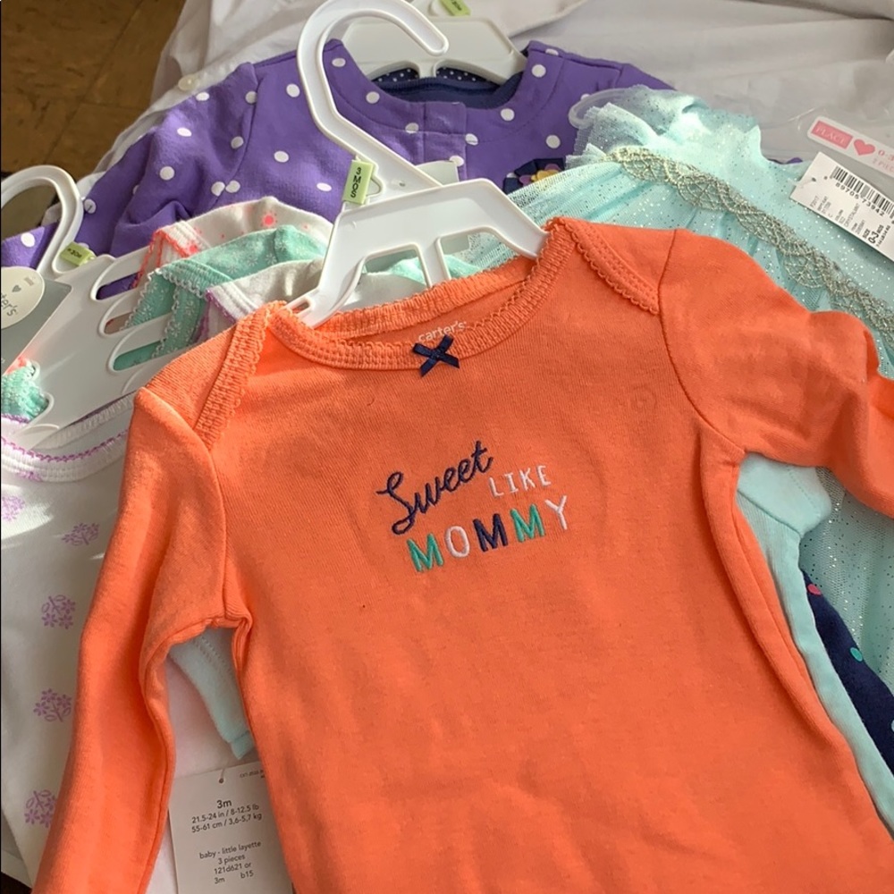 Infant girl bundle deal. 2Set, dress, undershirt.